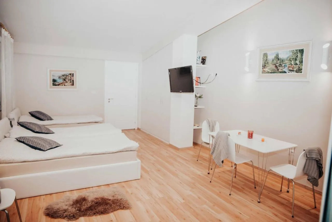 Shkodra Apartment With Amazing View In The City Center 0*, Σκόδρα